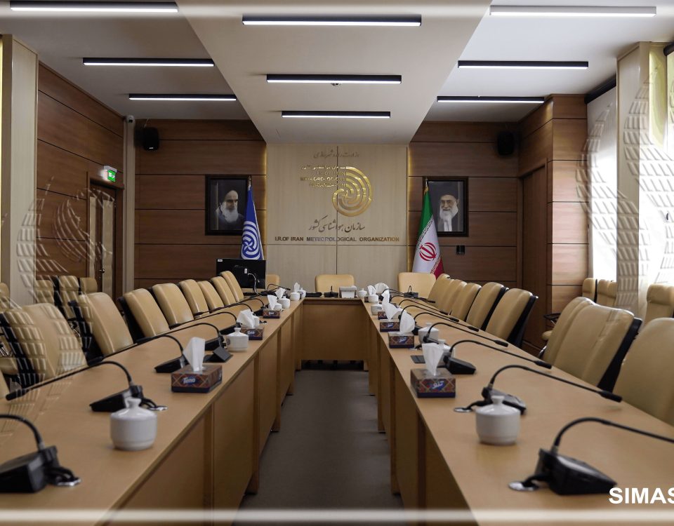تجهیز دکوراسیون و نورپردازی